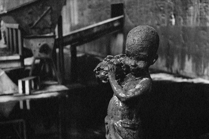 Kara Walker's installation Project, A Subtlety or the Marvelous Sugar Baby, Brooklyn, USA 2014 - Dlo Doubout © Daniel Goudrouffe